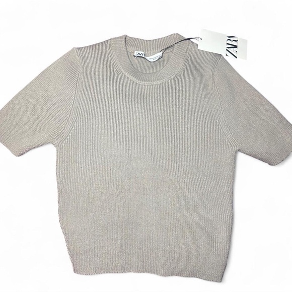 Zara Ribbed Knit Top - Picture 2 of 7